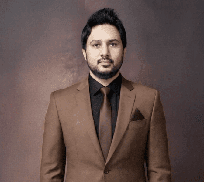 leadership-in-the-age-of-ai:-adnan-ghaffar’s-vision-for-a-smarter,-more-connected-future